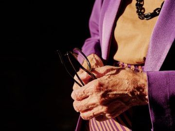 Michael's words were an encouragement to a troubled Sandra. | Source: Pexels