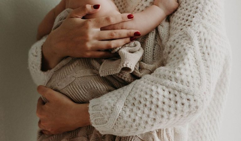 They Said It Was My Baby — But What I Saw Made Me Go Pale