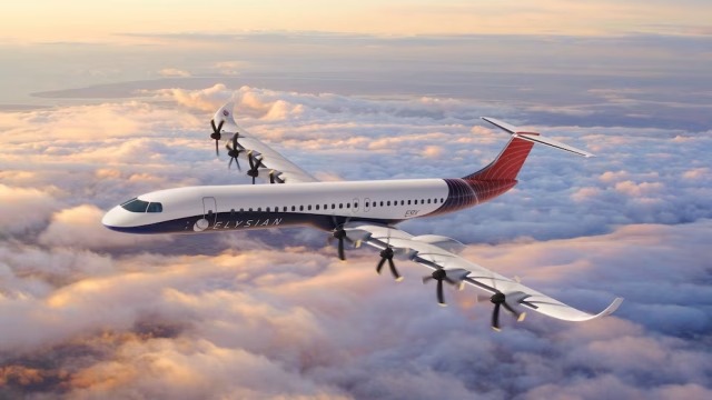 A Wealthy Man Mocked a Plus-Size Woman on a Plane—Until the Captain Called Her Name